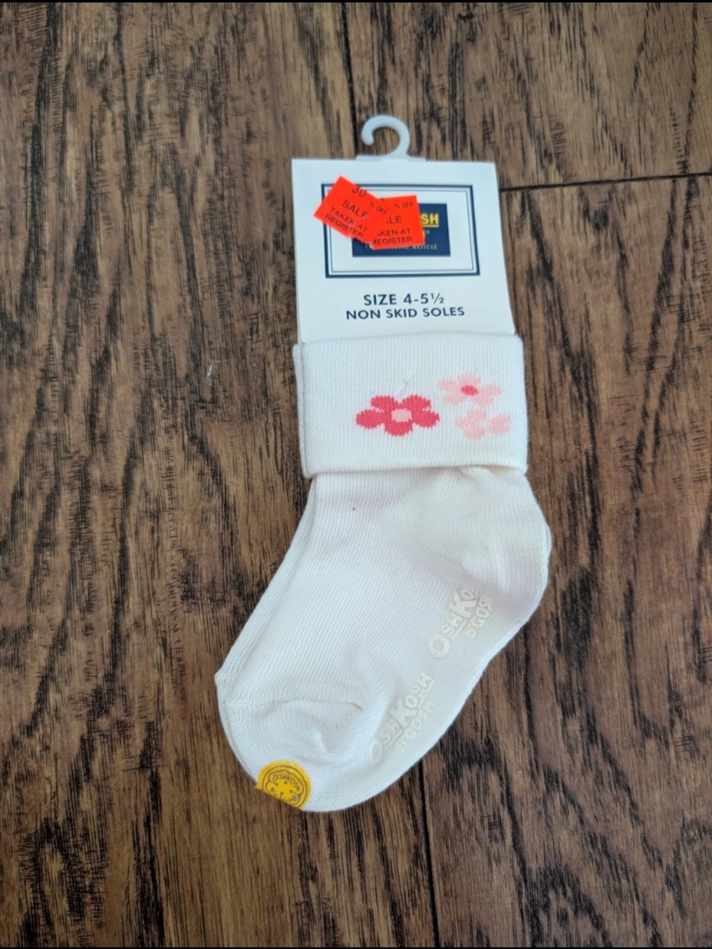 💥3/$24 NWT Vintage‎ OshKosh B'gosh White Baby Socks with Pink Floral Accents